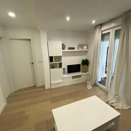 Apartment Turisticos De Estudios 6 *
