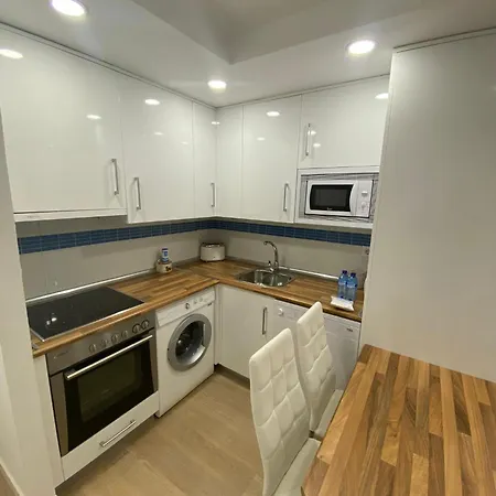 Apartment Turisticos De Estudios 6 *